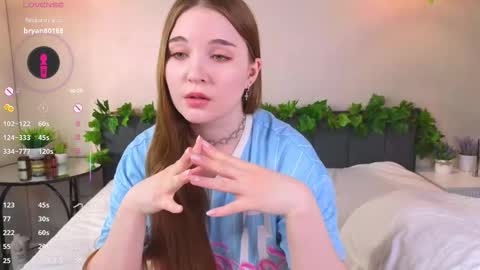 Snapshot of nancycaseys chatting on November 2025 05:29:02 AM Luna online show from November 2025 05:29:02 AM