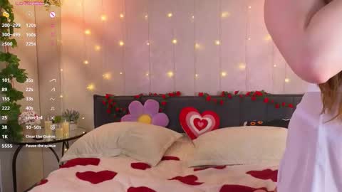 Luna online show from February 2026 05:03:02 AM