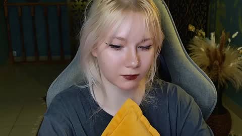 Snapshot of nancymartinez chatting on December 2024 04:14:02 PM nancymartinez online show from December 2024 04:14:02 PM