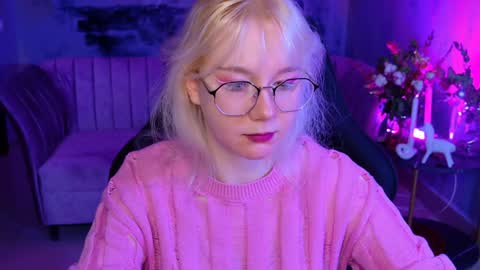 Snapshot of nancymartinez chatting on January 2025 05:19:01 AM nancymartinez online show from January 2025 05:19:01 AM