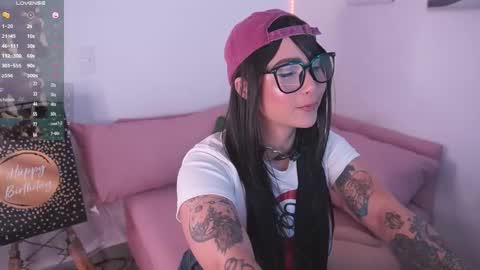 Snapshot of naniicute chatting on November 2025 11:20:02 PM ELLA online show from November 2025 11:20:02 PM