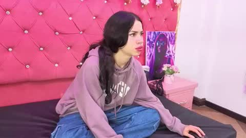 nanis_james online show from September 2025 02:55:02 AM