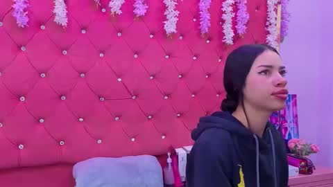 nanis james21 online show from November 2025 03:07:01 AM