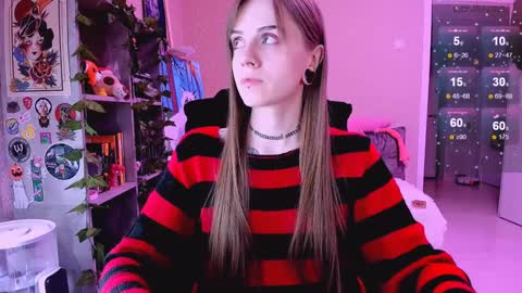Snapshot of nanitamoore chatting on January 2025 08:43:02 PM Monday-Friday 12-4 AM and 6-9 AM New York time online show from January 2025 08:43:02 PM