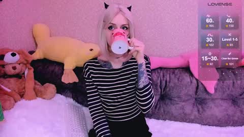 Snapshot of nanitamoore chatting on February 2025 08:08:02 PM Monday-Friday 12-4 AM and 6-9 AM New York time online show from February 2025 08:08:02 PM