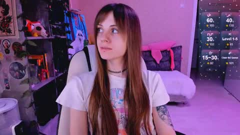 Snapshot of nanitamoore chatting on February 2025 08:25:01 PM Monday-Friday 12-4 AM and 6-9 AM New York time online show from February 2025 08:25:01 PM
