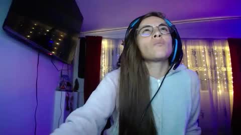 nanna yoshi online show from December 2024 04:49:02 AM