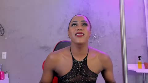 Naomi Blair online show from May 2026 03:34:01 AM