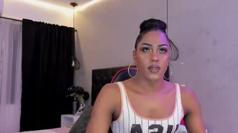 Naomi Blair online show from August 2026 03:09:01 AM