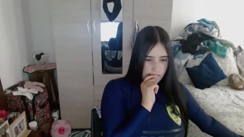 naomi_d online show from May 2026 10:03:01 PM
