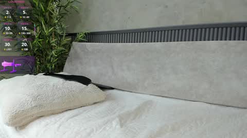 Snapshot of naomi_dasilva chatting on February 2025 01:26:02 AM Naomi online show from February 2025 01:26:02 AM