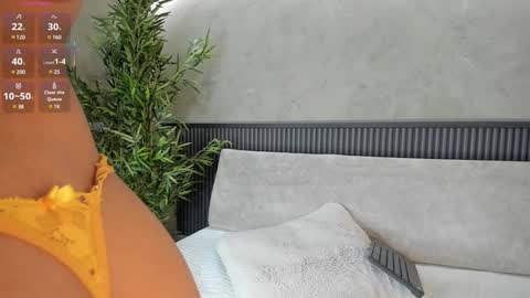 Snapshot of naomi_dasilva chatting on February 2025 07:53:02 PM Naomi online show from February 2025 07:53:02 PM