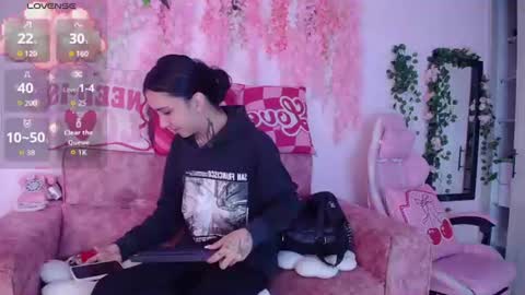 naomi_femme online show from June 2026 11:51:02 AM