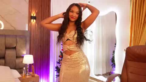 Snapshot of naomi_monroe chatting on December 2025 12:11:02 PM Naomi online show from December 2025 12:11:02 PM