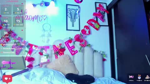 Snapshot of naomiasha_ chatting on February 2025 03:04:01 AM online show from February 2025 03:04:01 AM