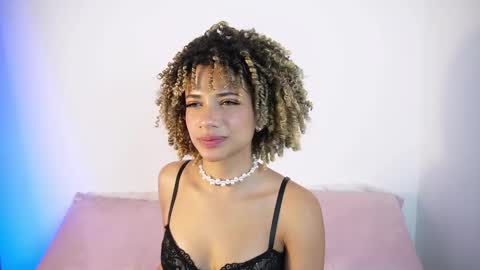 naomidawson online show from June 2026 12:01:02 AM