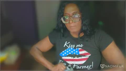 Snapshot of naomifux chatting on February 2025 07:26:02 AM Naomi online show from February 2025 07:26:02 AM