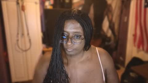 Snapshot of naomifux chatting on November 2025 07:08:01 AM Naomi online show from November 2025 07:08:01 AM