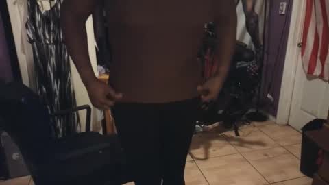 Snapshot of naomifux chatting on December 2025 01:46:02 AM Naomi online show from December 2025 01:46:02 AM