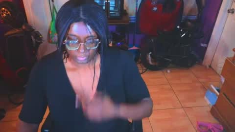 Naomi online show from May 2026 10:20:02 AM