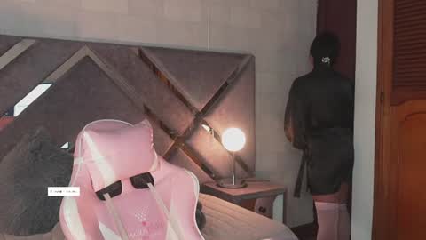 Naomi-Gray  online show from July 2026 06:59:01 PM