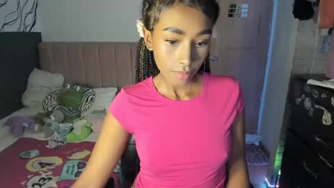 Snapshot of naomii1020 chatting on February 2025 01:11:02 AM Naomii online show from February 2025 01:11:02 AM