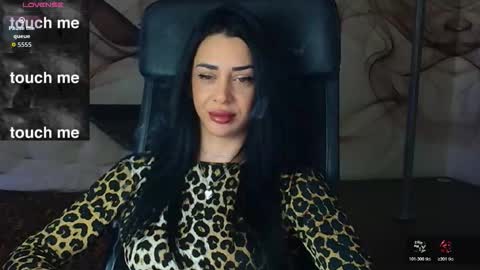 Snapshot of naomiscarlett chatting on January 2026 07:32:01 AM NaomiScarlett online show from January 2026 07:32:01 AM