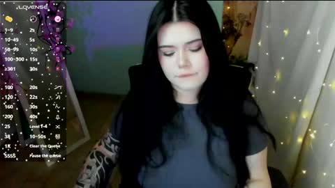 Naomi online show from April 2026 01:57:02 PM