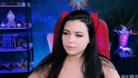 naomiwilsons online show from October 2025 05:10:01 PM