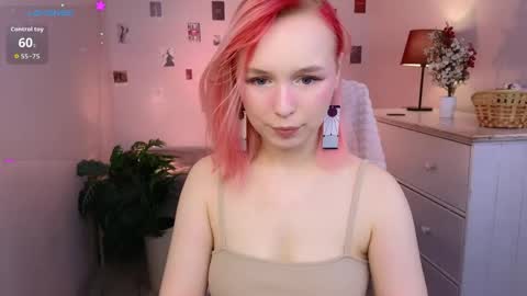 Naomi online show from May 2026 08:50:02 PM