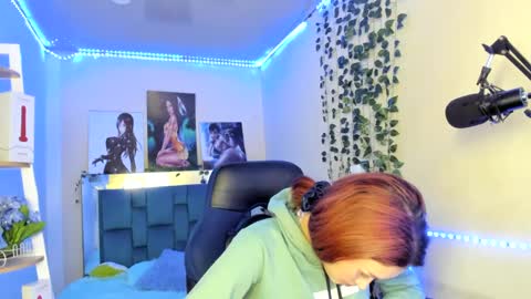 Snapshot of naomy777_ chatting on January 2025 01:35:01 AM naomy online show from January 2025 01:35:01 AM