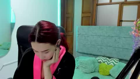 naomy online show from September 2025 07:34:02 AM