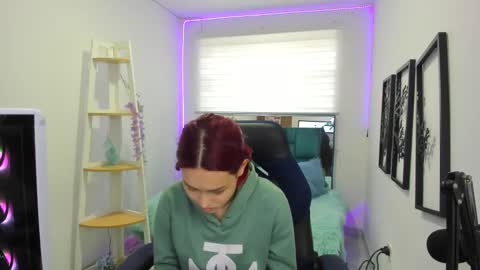 Snapshot of naomy_sex_69 chatting on October 2025 07:40:01 PM naomy_sex_69 online show from October 2025 07:40:01 PM