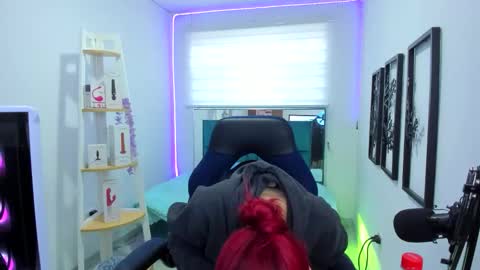 Snapshot of naomy_sex_69 chatting on October 2025 08:21:02 PM naomy_sex_69 online show from October 2025 08:21:02 PM