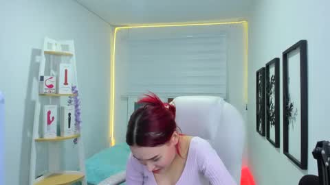 Snapshot of naomy_sex_69 chatting on November 2025 01:48:01 AM naomy_sex_69 online show from November 2025 01:48:01 AM