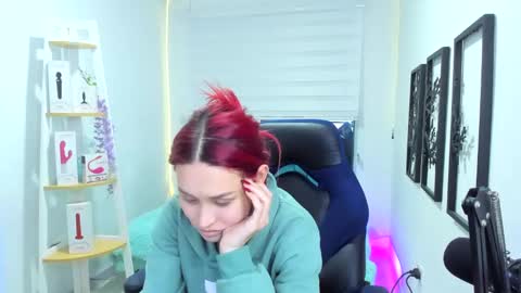 Snapshot of naomy_sex_69 chatting on November 2025 02:22:02 AM naomy_sex_69 online show from November 2025 02:22:02 AM