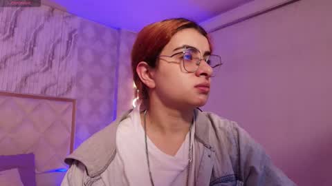 Snapshot of naomy_tay1 chatting on December 2025 03:11:01 AM Naomy online show from December 2025 03:11:01 AM