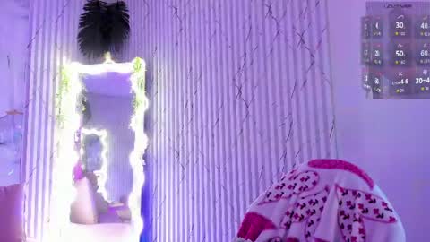 Naomy  online show from August 2026 03:52:02 AM