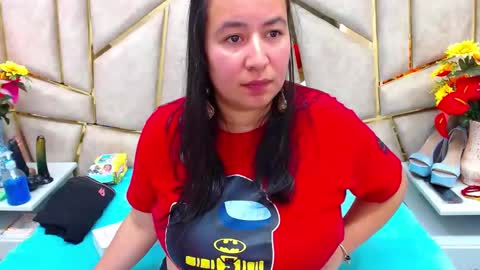 Snapshot of naomyprinces_ chatting on February 2025 02:32:01 PM Bulma Heidi online show from February 2025 02:32:01 PM