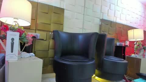 Snapshot of naomyrivera chatting on September 2025 11:57:01 AM nao online show from September 2025 11:57:01 AM