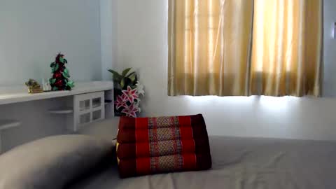 nareex online show from December 2025 07:48:01 AM