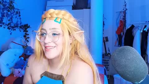 Snapshot of narubolita chatting on March 2025 02:34:01 AM Narubolita Narupinku online show from March 2025 02:34:01 AM