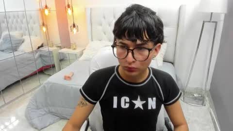 NASH KAI online show from October 2025 05:24:01 PM