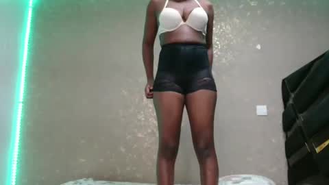 Snapshot of nasha_nei chatting on April 2026 08:18:01 AM Nasha online show from April 2026 08:18:01 AM