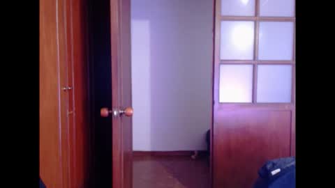 Snapshot of nasly_shy chatting on January 2026 12:35:01 AM Nasly Cute online show from January 2026 12:35:01 AM