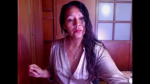 Snapshot of nasly_shy chatting on January 2026 01:11:01 AM Nasly Cute online show from January 2026 01:11:01 AM