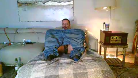 Snapshot of nassobout chatting on February 2026 01:46:01 AM nassobout online show from February 2026 01:46:01 AM