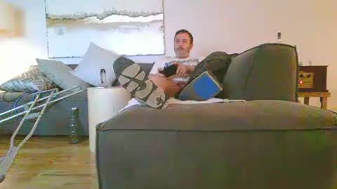 Snapshot of nassobout chatting on April 2026 04:57:01 AM nassobout online show from April 2026 04:57:01 AM