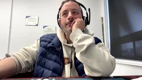Snapshot of nassobout chatting on April 2026 09:48:01 PM nassobout online show from April 2026 09:48:01 PM