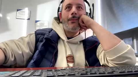 Snapshot of nassobout chatting on April 2026 10:02:02 PM nassobout online show from April 2026 10:02:02 PM